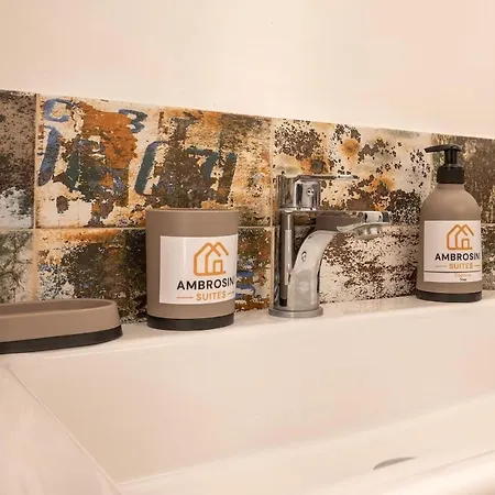 -molinette-porta Nuova- Deluxe Loft - Dante Metro Appartement